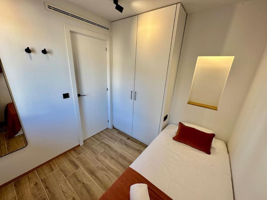Moderno Y Acogedor Apartamento Con Terraza “ Llebeig” Sóller Exteriör bild